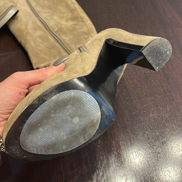 KNEE HIGH SIZE 9 WOMENS GUESS BOOTS - Picture 3 of 5